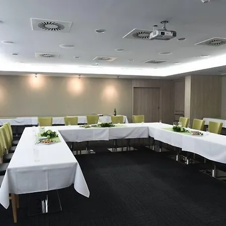 Hotel Buly Arena 3*