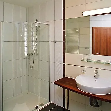 Buly Aréna Szálloda 3*