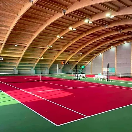 Buly Aréna Szálloda 3*