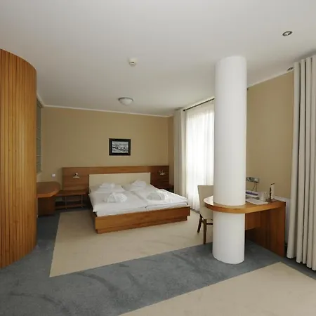 Hotel Buly Arena 3*